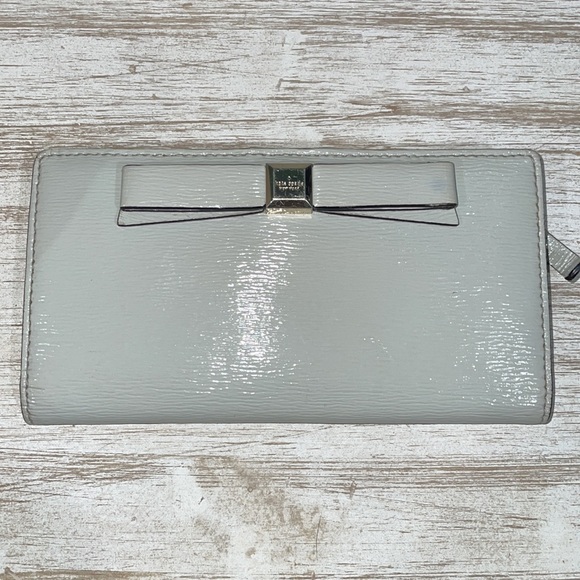 Kate Spade - Picture 2 of 7